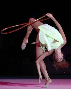 Олимпийская чемпионка по художественной гимнастике Евгения Канаева: Люблю побыть в одиночестве